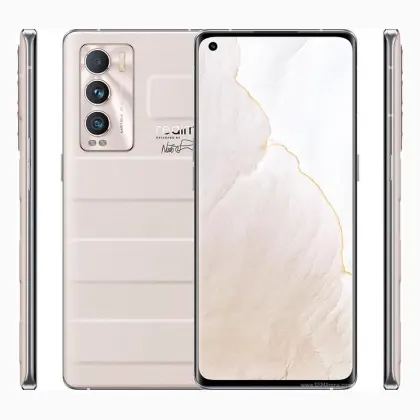 Realme GT Explorer Master